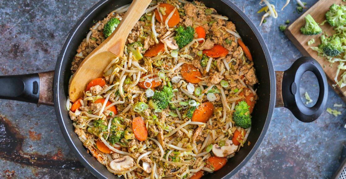 Chop suey au tofu et aux légumes du moment