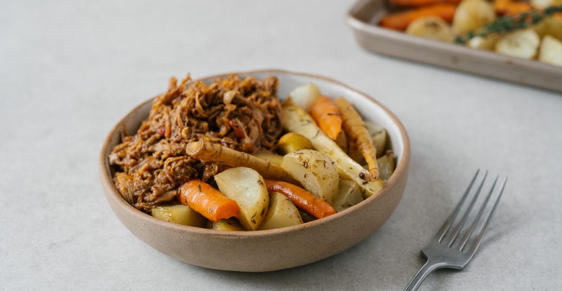 Porc effiloché BBQ et légumes du Québec grillés
