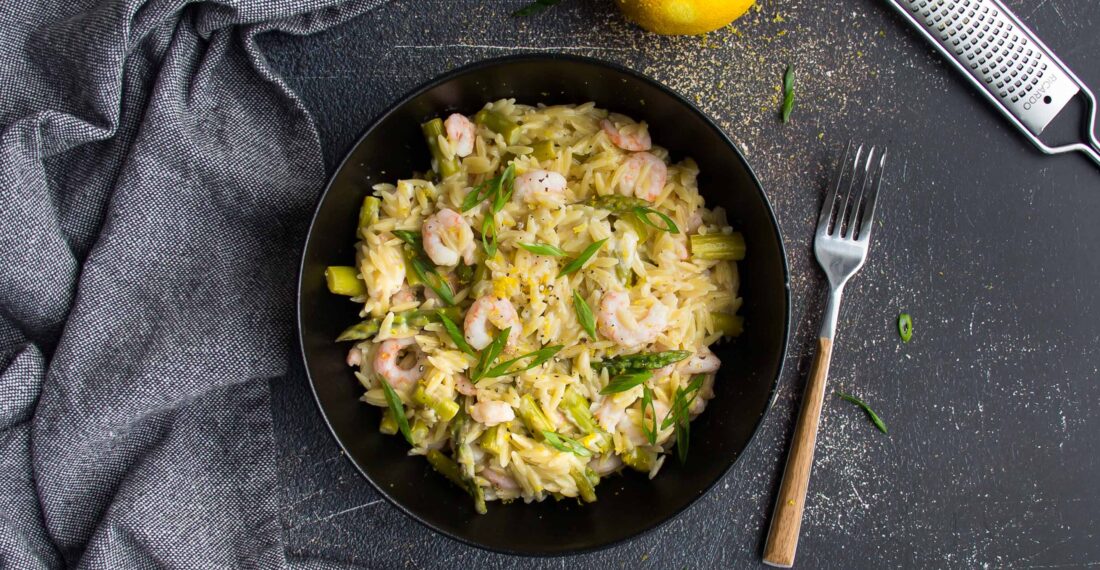 Risotto d’orzo aux crevettes nordiques et asperges du Québec