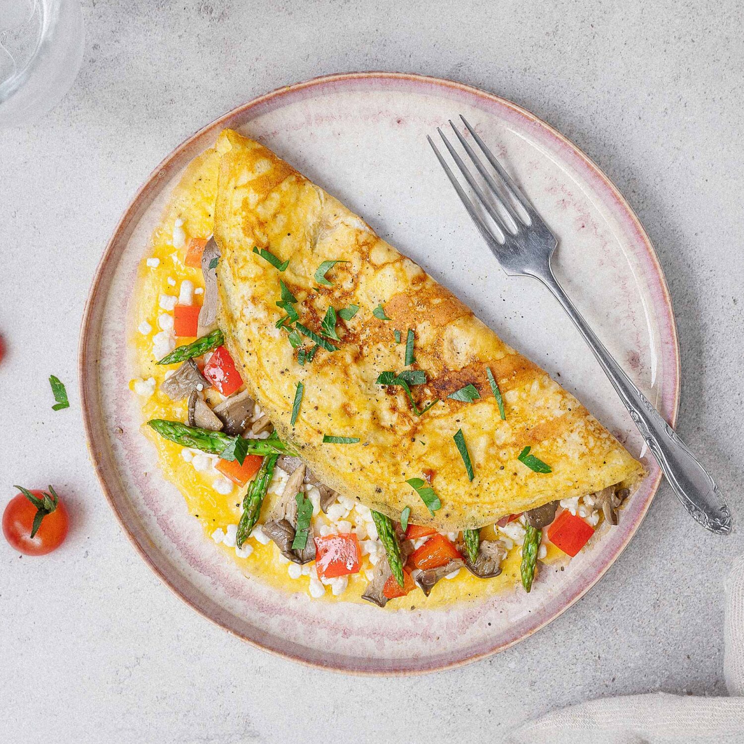 omelette dans une assiette