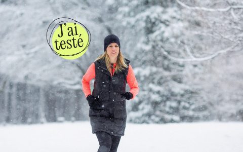 femme qui court en hiver